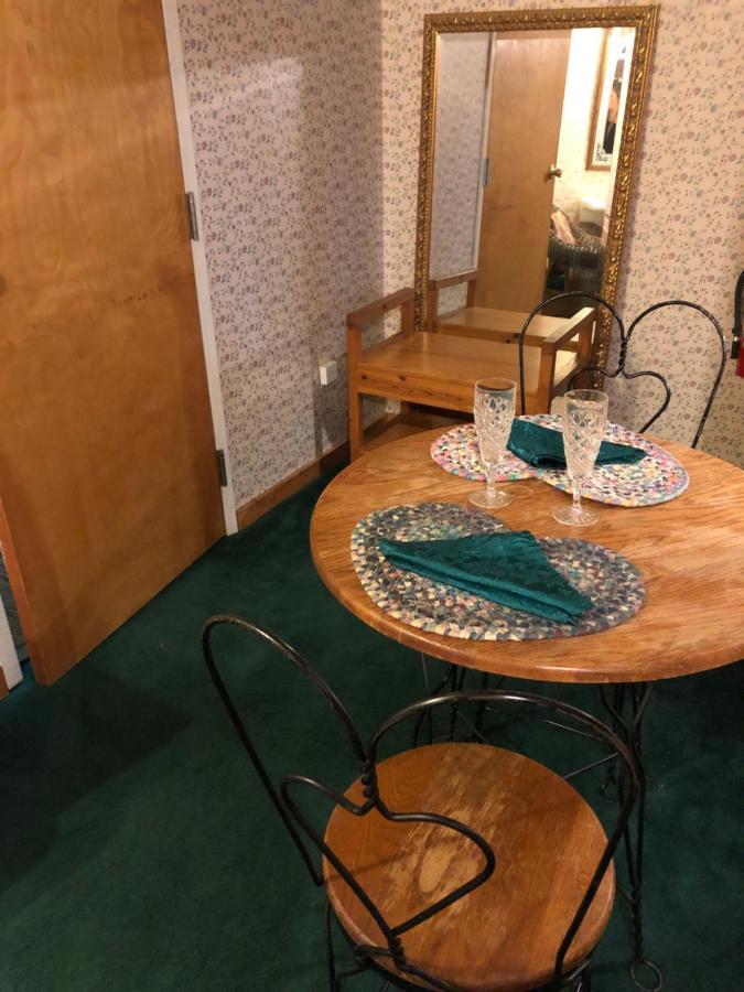 Smokies Bed And Breakfast - Evergreen Cottage Inn Pigeon Forge Bagian luar foto